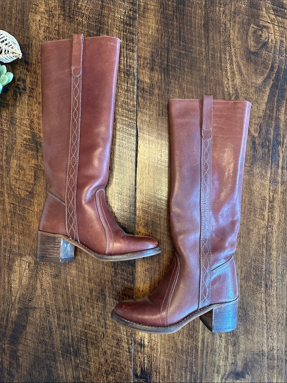 VTG 1970s Brown Leather Tall Boots with Stitched Detail Block Heel, Size 6B